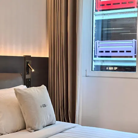 Amona By Comorooms Gasthof Como