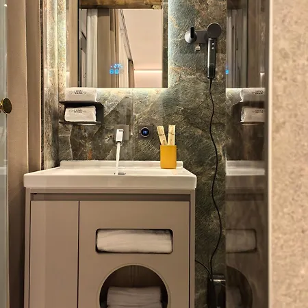 Gasthof Amona By Comorooms 3*