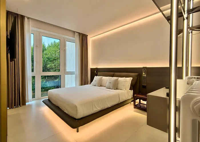 Amona By Comorooms 科莫