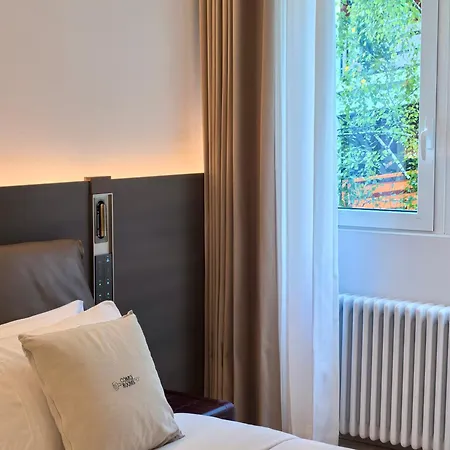 Affittacamere Amona By Comorooms 3*